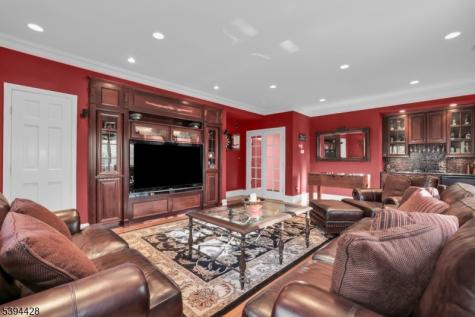 738 Ridge Road Kinnelon NJ 07405