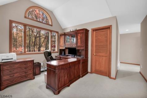 738 Ridge Road Kinnelon NJ 07405