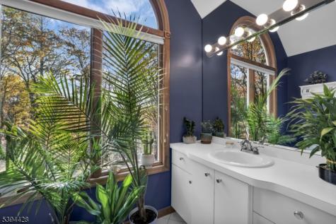 738 Ridge Road Kinnelon NJ 07405