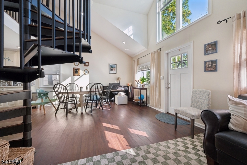 41 Hillcrest Road Warren NJ 07059