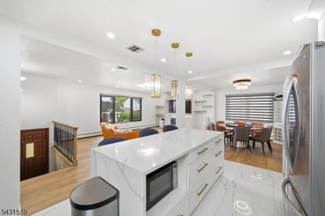 55 17TH Avenue Elmwood Park NJ 07407