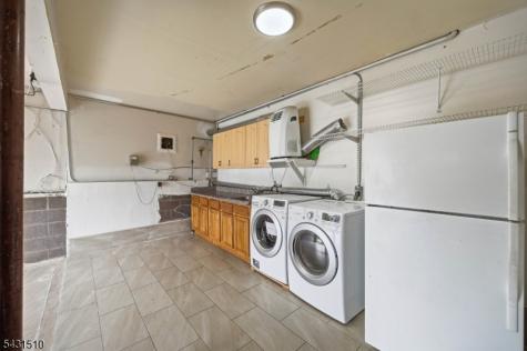 55 17TH Avenue Elmwood Park NJ 07407