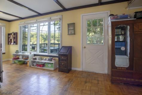 915 Plymouth Lake Drive Stillwater NJ 07860