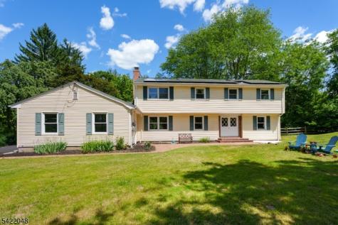 957 Cherry Hill Road Montgomery NJ 08540