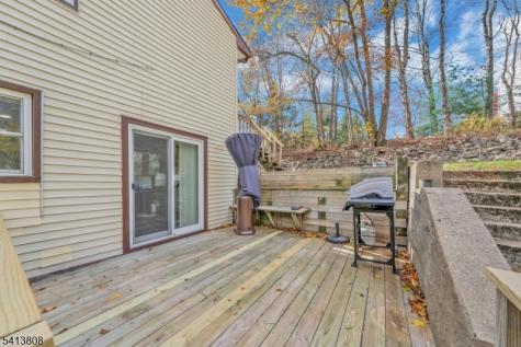39 Delaware Road West Milford NJ 07421