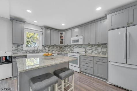 39 Delaware Road West Milford NJ 07421