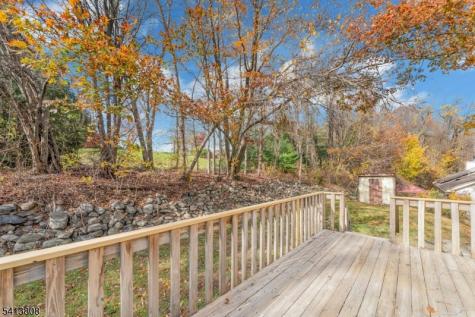 39 Delaware Road West Milford NJ 07421
