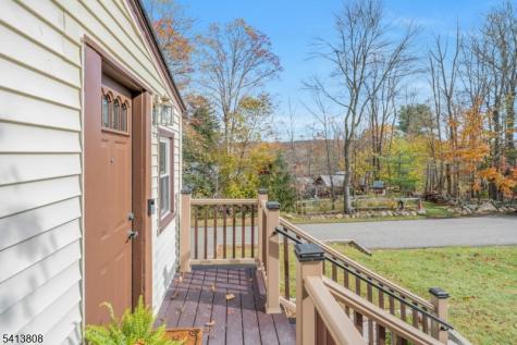 39 Delaware Road West Milford NJ 07421