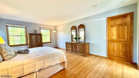 26 Poling Farm Court Montgomery NJ 08502