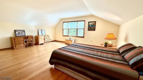 26 Poling Farm Court Montgomery NJ 08502