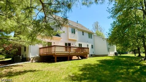 26 Poling Farm Court Montgomery NJ 08502