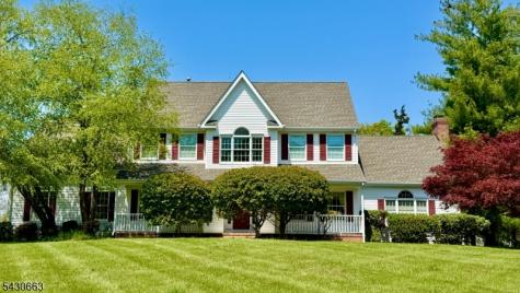 26 Poling Farm Court Montgomery NJ 08502