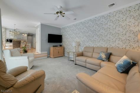 29 Sandra Lane Randolph NJ 07869