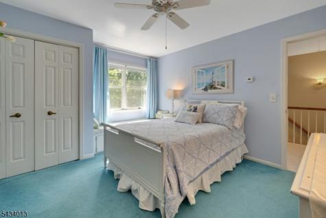 29 Sandra Lane Randolph NJ 07869