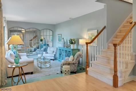 29 Sandra Lane Randolph NJ 07869