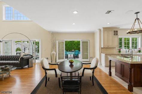 2 Arianna Court East Hanover NJ 07936