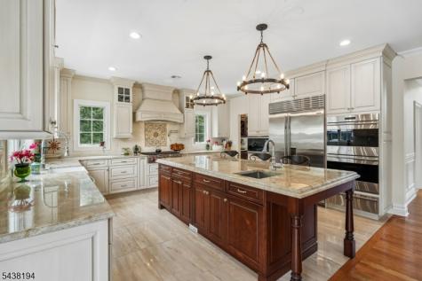 2 Arianna Court East Hanover NJ 07936