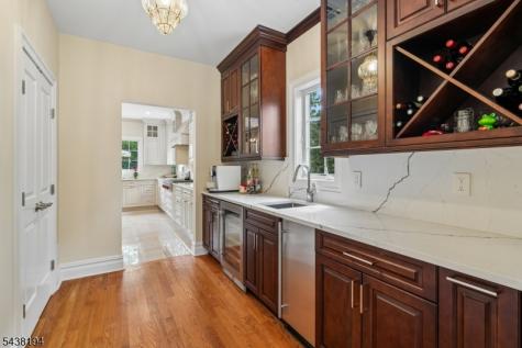 2 Arianna Court East Hanover NJ 07936