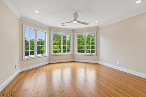 2 Arianna Court East Hanover NJ 07936
