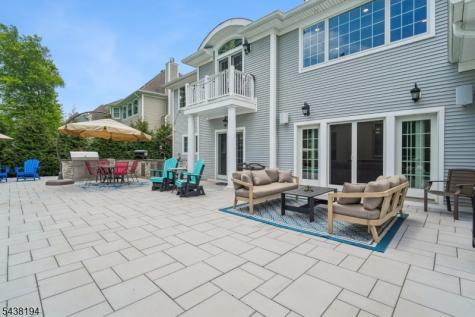 2 Arianna Court East Hanover NJ 07936