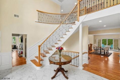 2 Arianna Court East Hanover NJ 07936