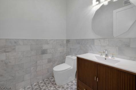 18 Lincoln Avenue Florham Park NJ 07932