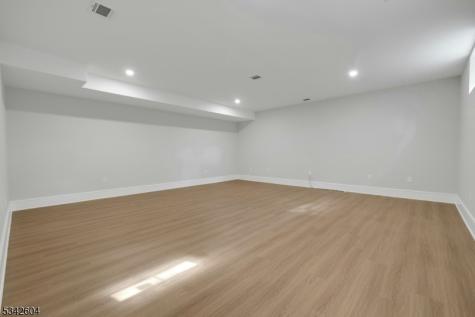 18 Lincoln Avenue Florham Park NJ 07932
