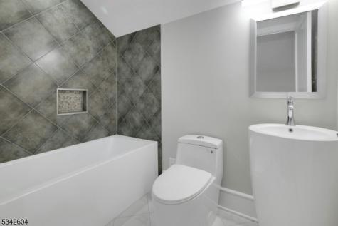 18 Lincoln Avenue Florham Park NJ 07932