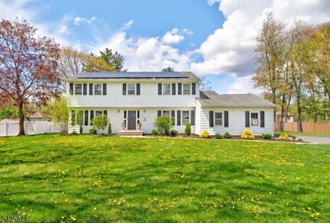 13 Hanover Road East Hanover NJ 07936