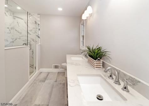13 Hanover Road East Hanover NJ 07936