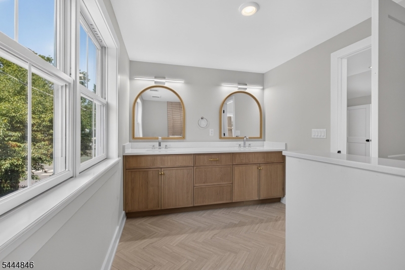 2240 Evergreen Avenue Scotch Plains NJ 07076