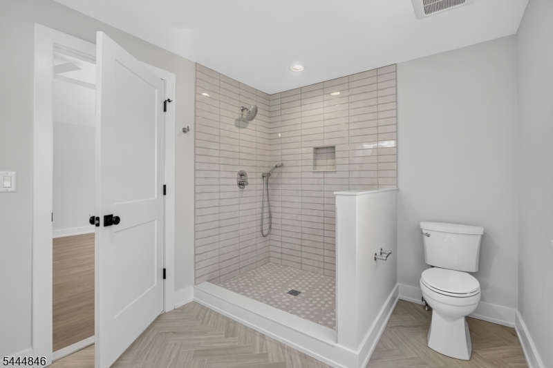 2240 Evergreen Avenue Scotch Plains NJ 07076