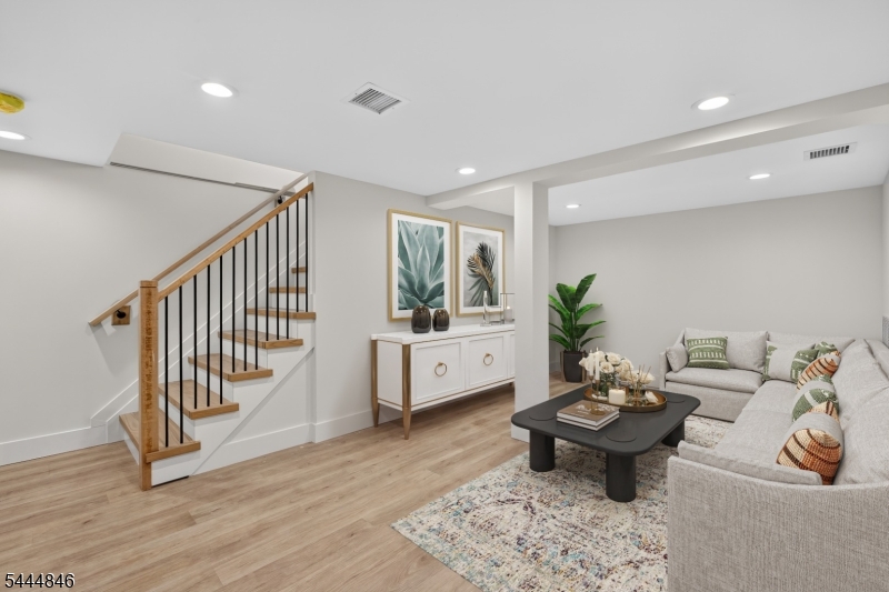 2240 Evergreen Avenue Scotch Plains NJ 07076