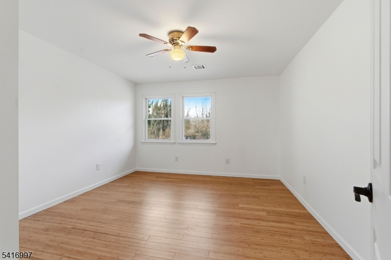2 Rossi Drive Clinton NJ 08809