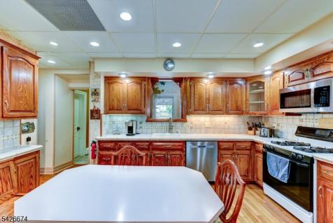 273 French Hill Road Wayne NJ 07470