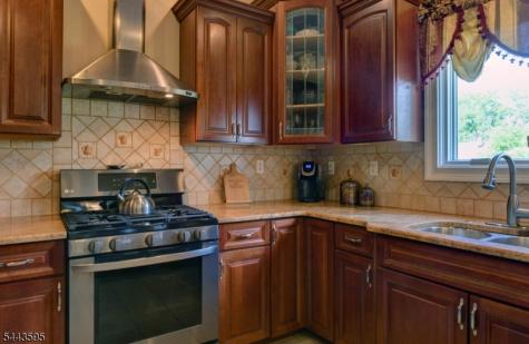 66 Boulevard Pequannock NJ 07440