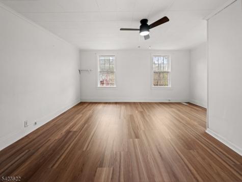 19 E Mill Road Washington NJ 07853