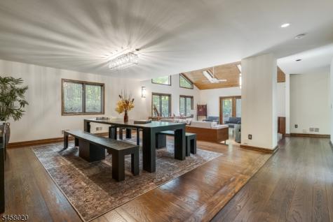 5 Apgar Way Tewksbury NJ 08833