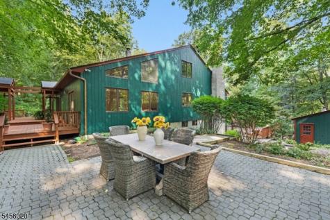 5 Apgar Way Tewksbury NJ 08833