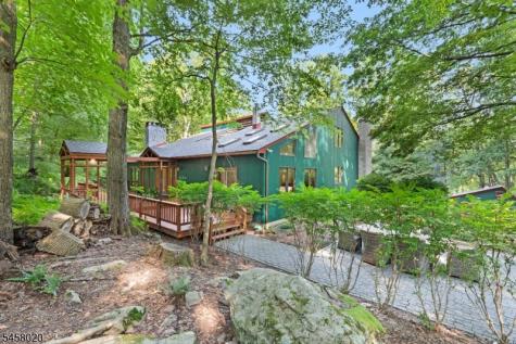5 Apgar Way Tewksbury NJ 08833