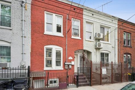 124 Highland Avenue Newark NJ 07104