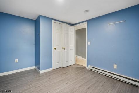124 Highland Avenue Newark NJ 07104