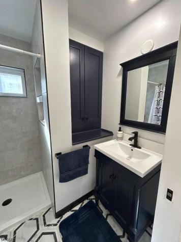 934 Monroe Avenue Elizabeth NJ 07208
