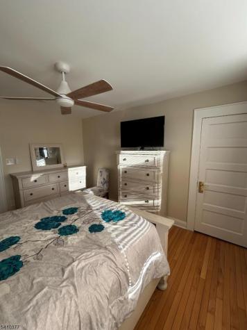 934 Monroe Avenue Elizabeth NJ 07208
