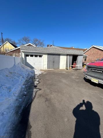 934 Monroe Avenue Elizabeth NJ 07208