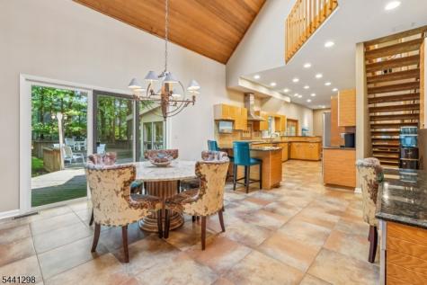28 Tammy Hill Trail Randolph NJ 07869