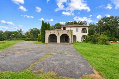111 Cemetery Road Hope NJ 07825