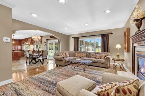 1 Bailiwick Drive Warren NJ 07059