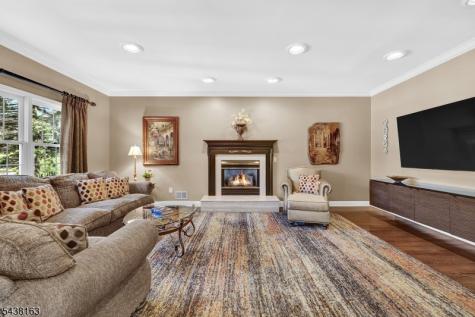 1 Bailiwick Drive Warren NJ 07059
