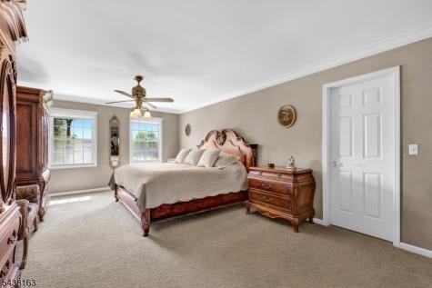 1 Bailiwick Drive Warren NJ 07059